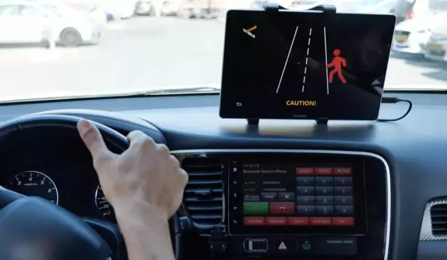 Yayaları Görmeden Önce Sürücüyü Uyaran Android Auto Uygulaması, Viziblezone !