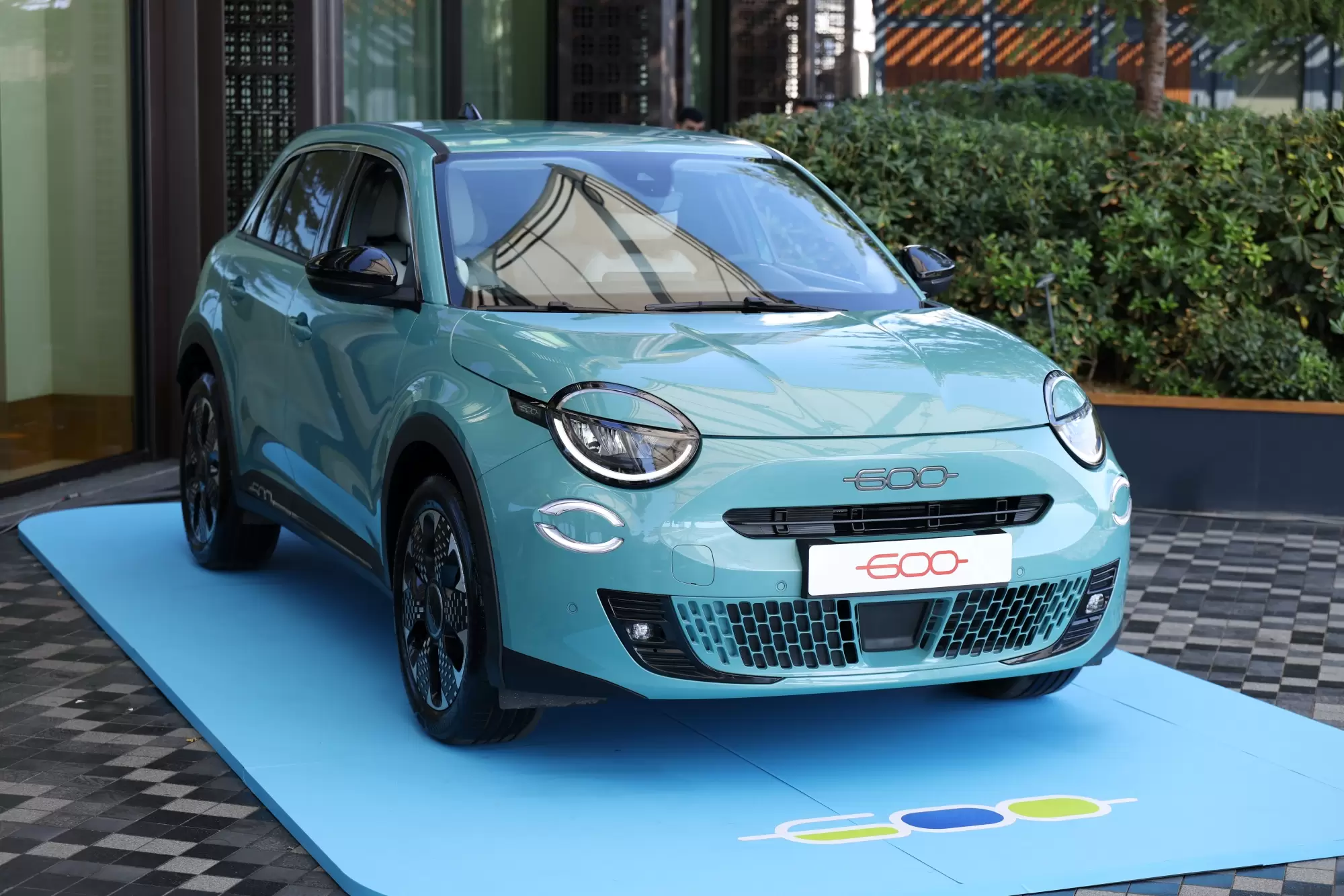 FIAT 600: Elektrikli ve Hibrit Seçeneklerle Türkiye’de Satışta