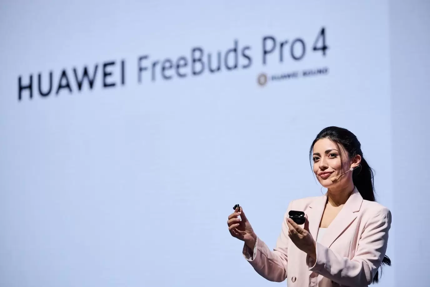 Huawei Dubai’de Yeni Katlanabilir Çağı Başlattı!