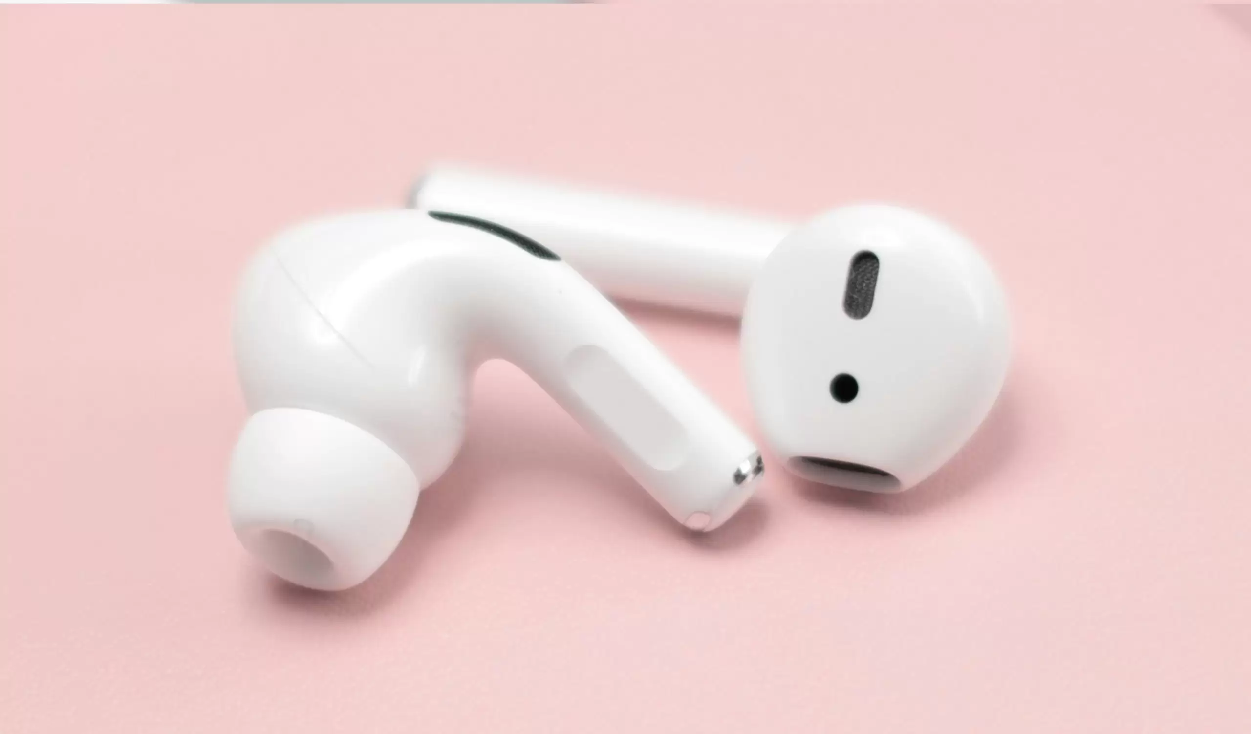 Apple, AirPods Pro 3 ile Kalp Atışı Özelliği Üzerinde Çalışıyor