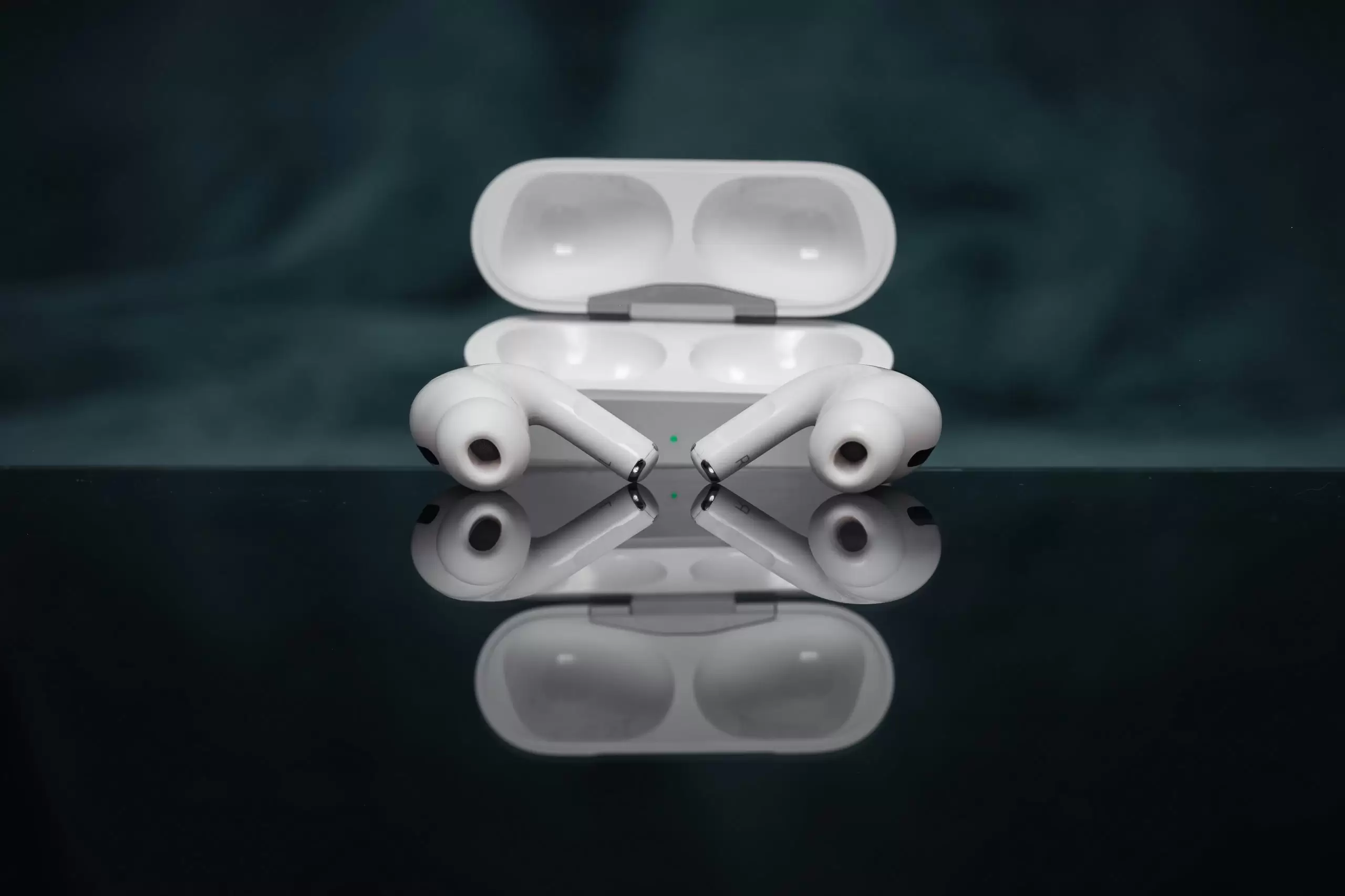 Apple, AirPods Pro 3 ile Kalp Atışı Özelliği Üzerinde Çalışıyor