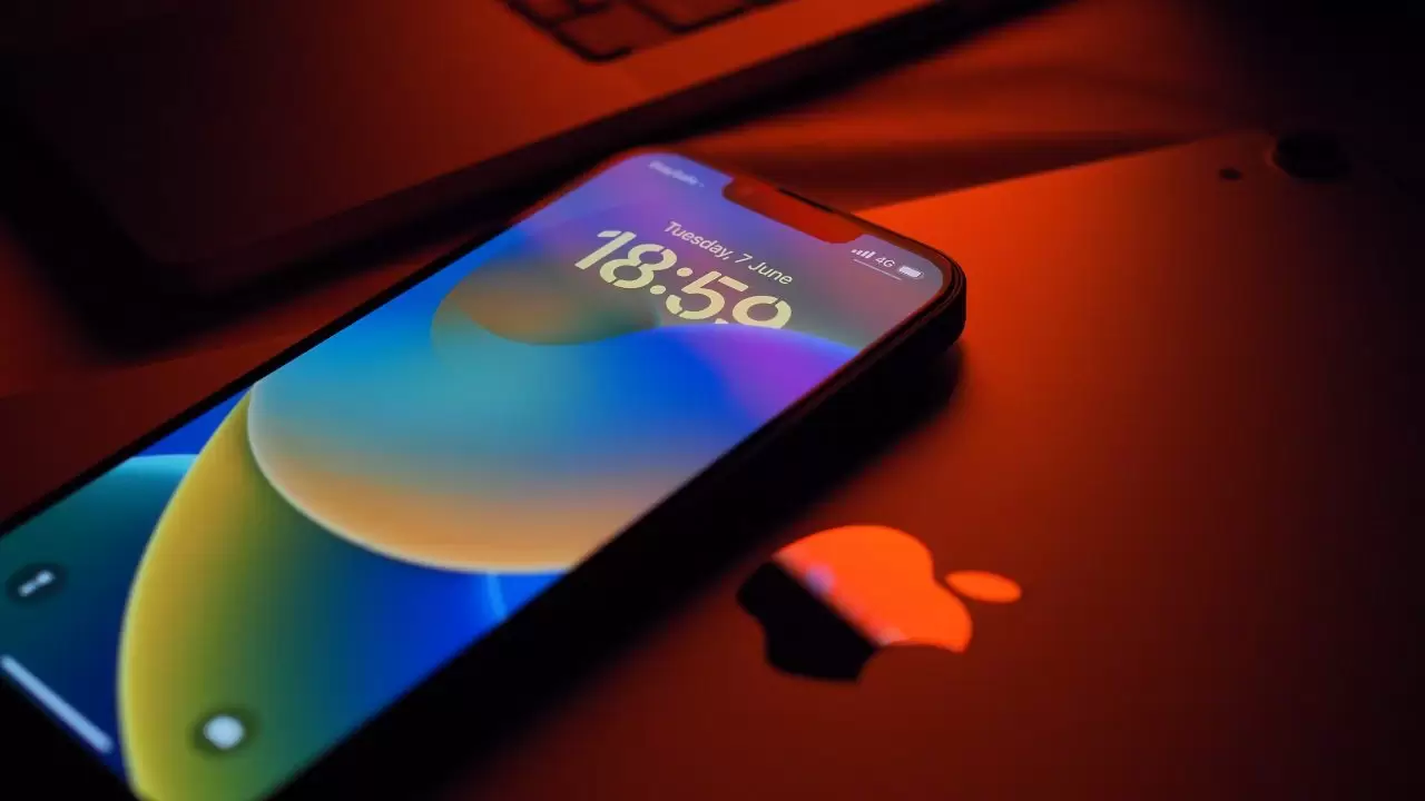 iOS 18.3 ile Apple Intelligence Varsayılan Olarak Etkinleşiyor