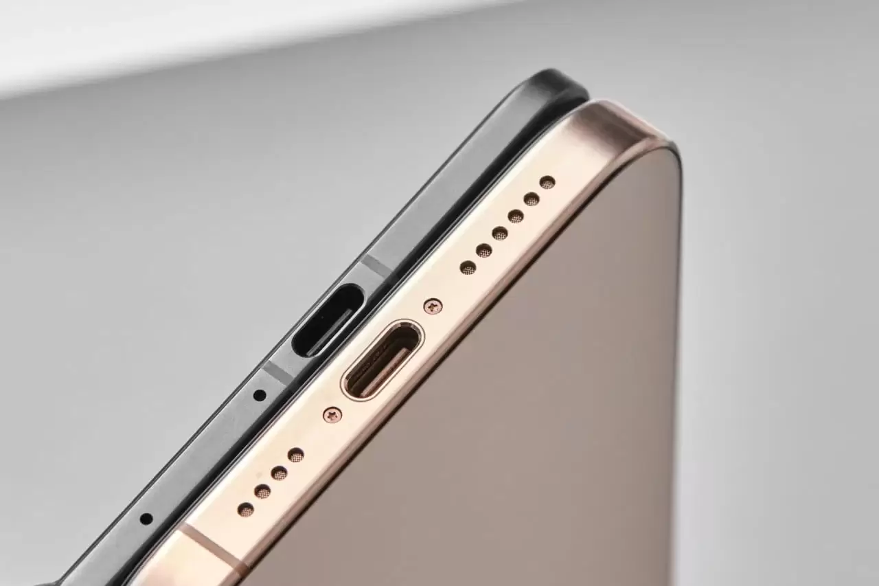 Oppo’nun Yeni Katlanabilir Telefonu: USB-C Portu Kadar İnce!